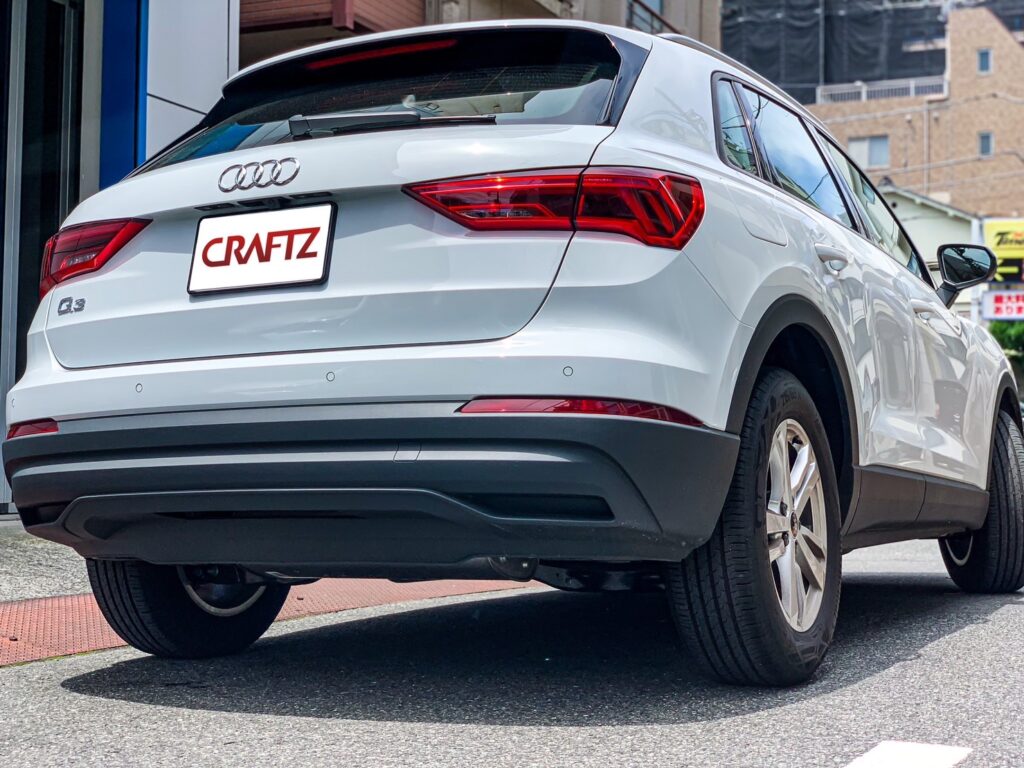 Audi Q3にインターフェース,地デジチューナーインストール